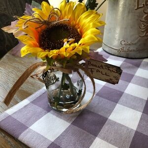 Fall tabletop decor